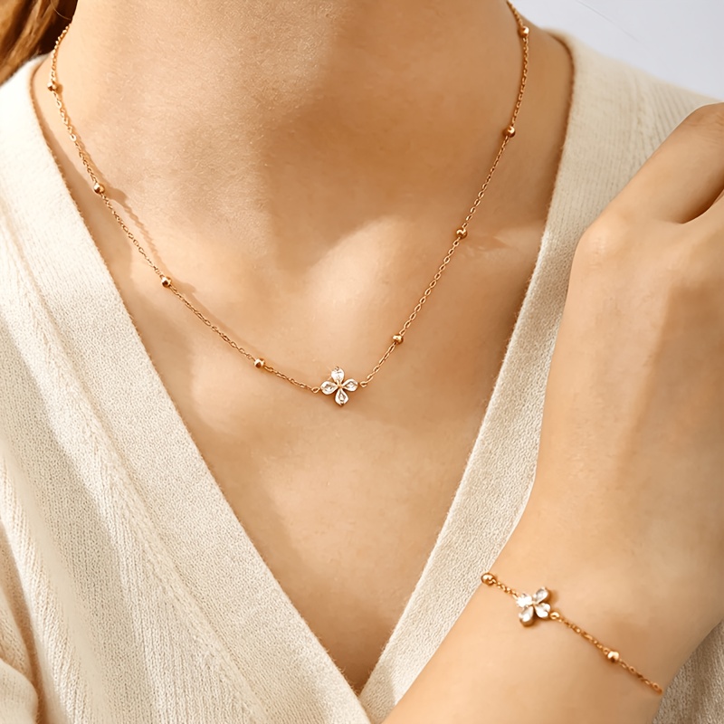2pcs Double-Layer Fine Bead Clover Titanium Steel Jewelry Set